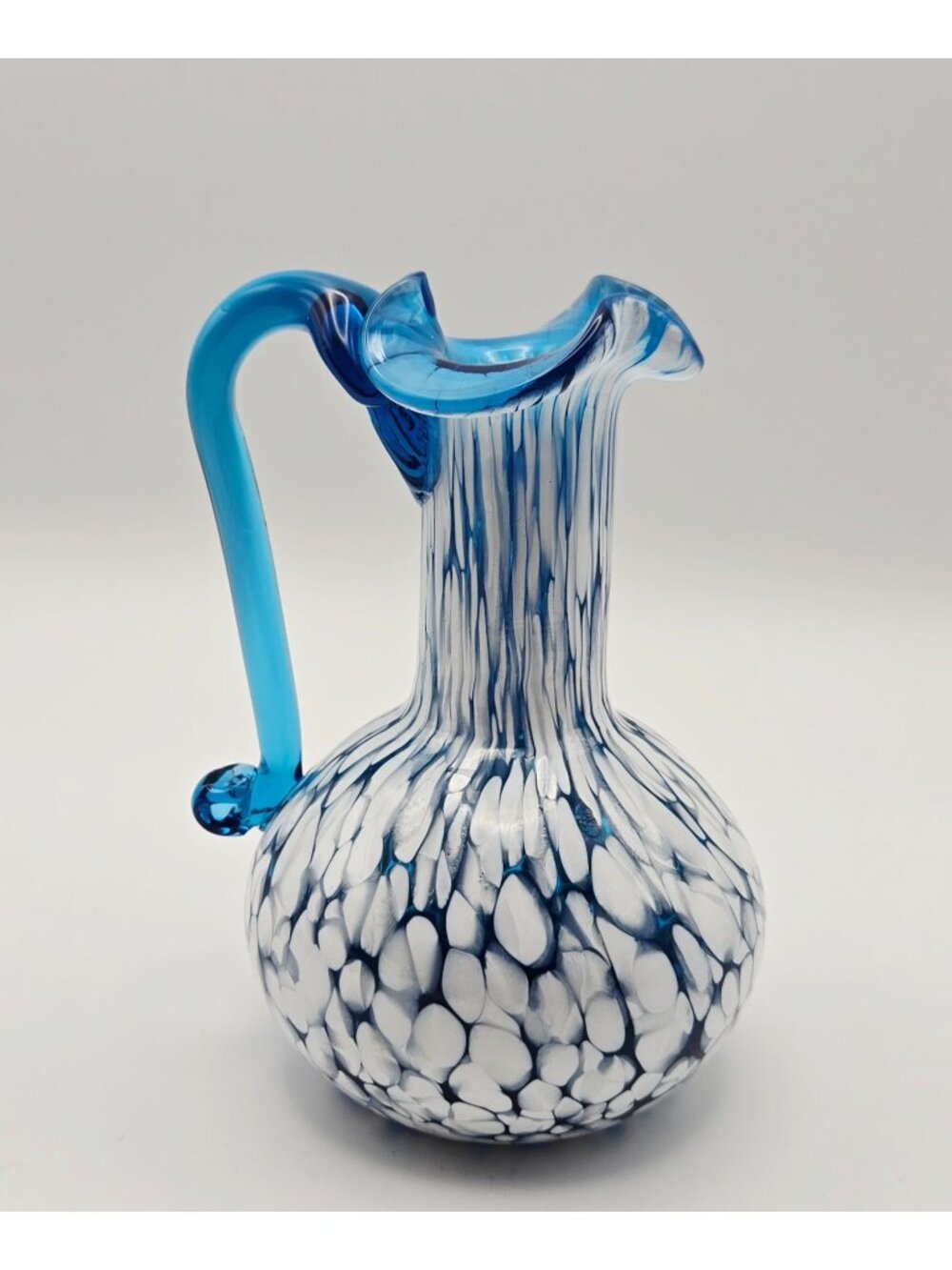 Hand-Blown Blue & White Art Glass Pitcher Rainbow Glass Co 4.25" mint